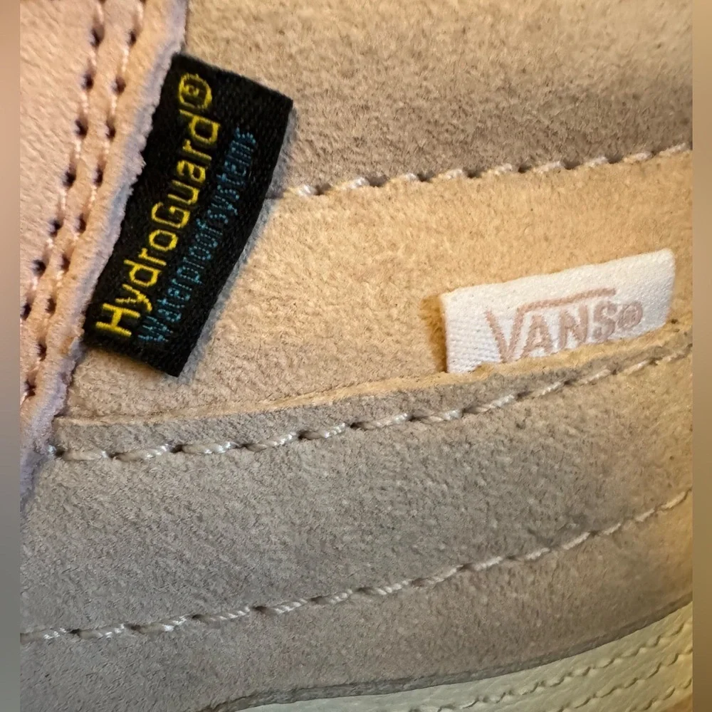 Vans Women's SK8-Hi DR MTE-2 Shoes in Rose Smoke Women’s size 8.5